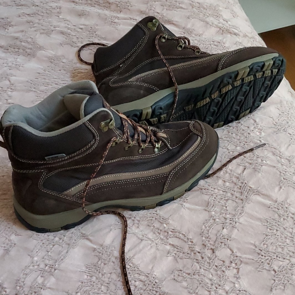 L.L. Bean brown Tek 2.5 hiking boots - Picture 2 of 9